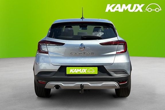 Renault Captur 5 of 26