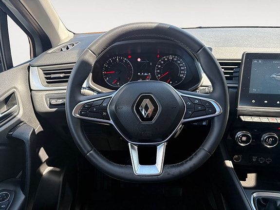 Renault Captur 14 of 26