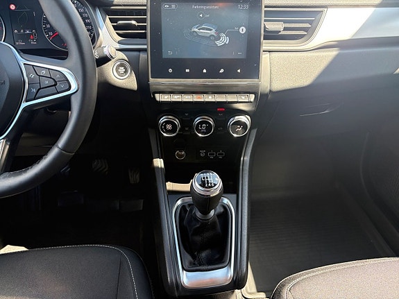 Renault Captur 12 of 26
