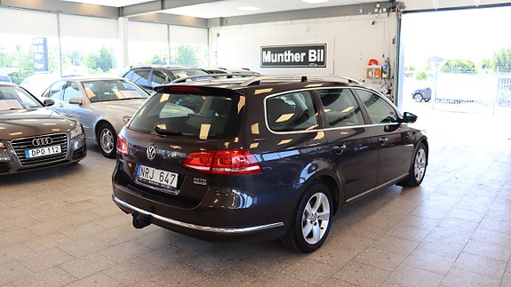 Volkswagen Passat 5 of 17