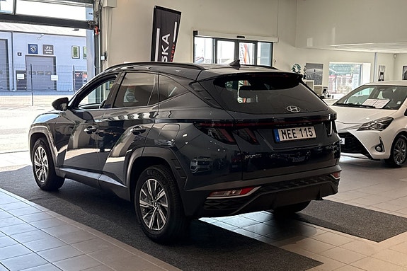Hyundai Tucson 3 of 5