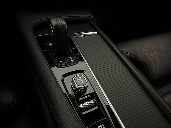 Volvo V90 28 of 30