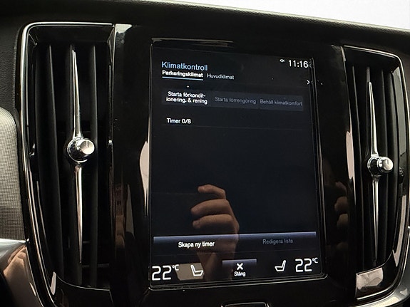 Volvo V90 22 of 30