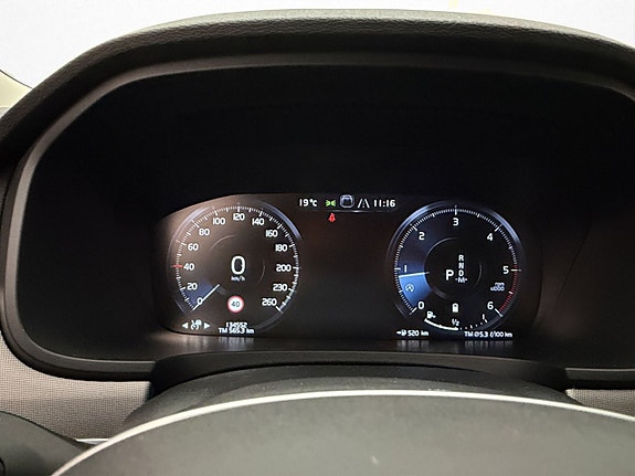 Volvo V90 16 of 30