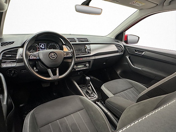 Skoda Fabia 9 of 28