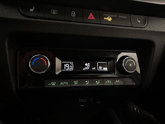 Skoda Fabia 19 of 28