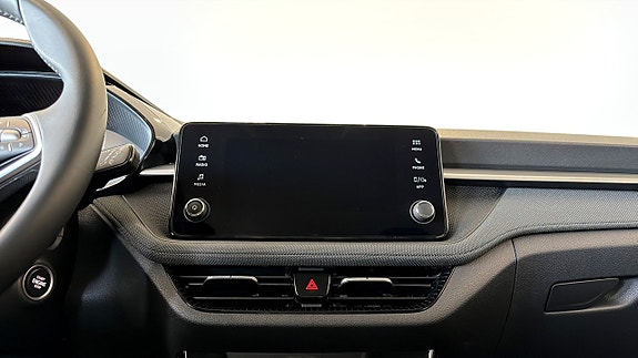 Skoda Fabia 9 of 13