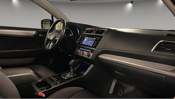 Subaru Outback 7 of 9