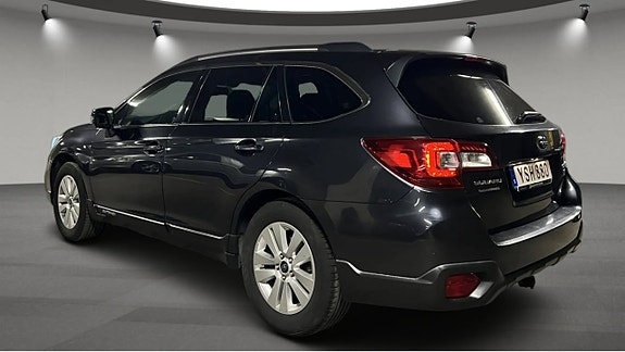 Subaru Outback 4 of 5
