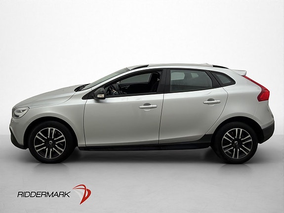 Volvo V40 Cross Country 4 of 5