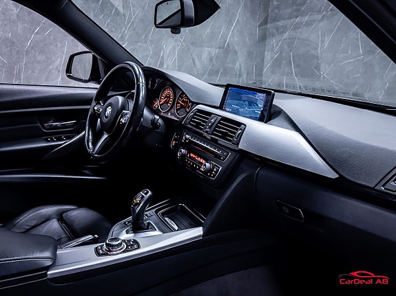 BMW 330d 13 of 29