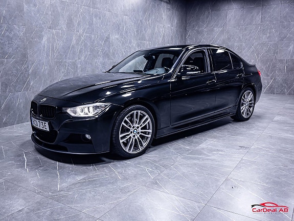 BMW 330d 3 of 5