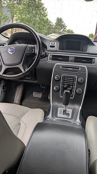 Volvo XC70 5 of 5