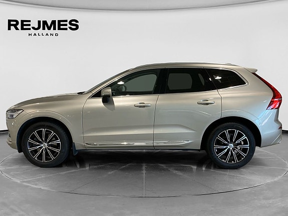 Volvo XC60 3 of 5