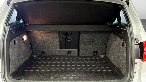 Volkswagen Tiguan 10 of 13