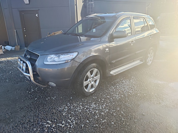 Hyundai Santa Fe 5 of 5