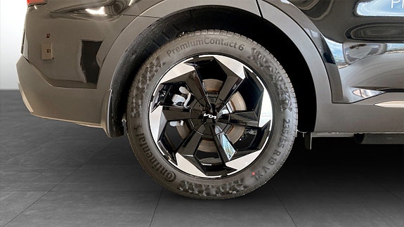 Kia Sorento 9 of 12