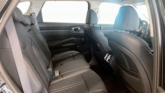 Kia Sorento 5 of 5