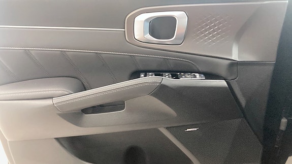 Kia Sorento 11 of 12