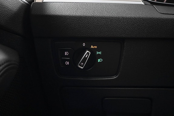 Volkswagen Passat Alltrack 20 of 25