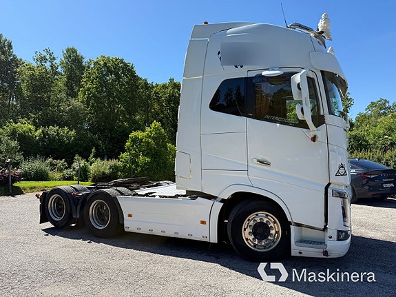 Dragbil Volvo FH16 750 6X2 8 of 27