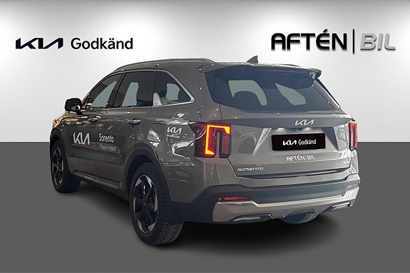 Kia Sorento 8 of 26