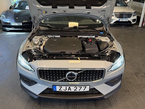 Volvo V60 Cross Country 19 of 21