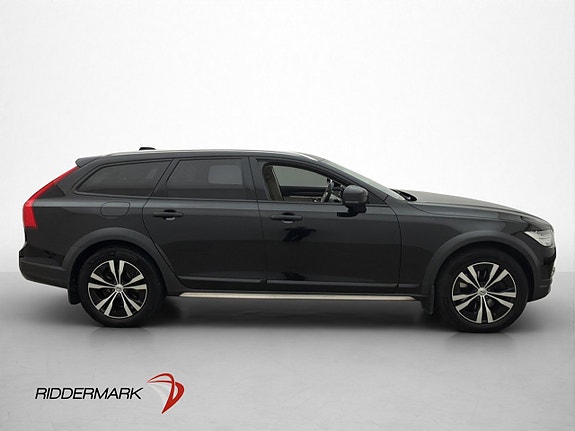 Volvo V90 Cross Country 6 of 30