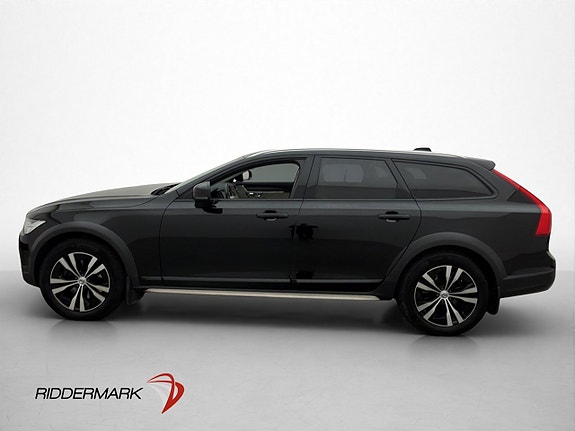 Volvo V90 Cross Country 4 of 5