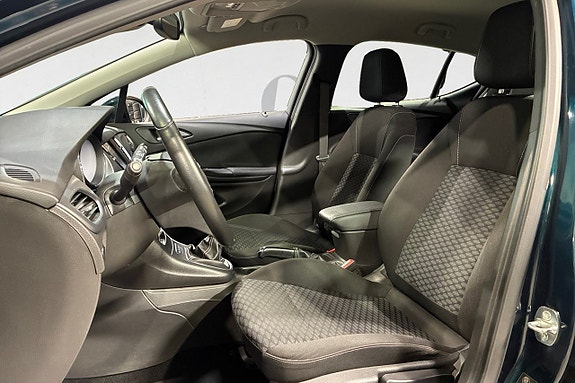 Opel Astra 3 of 17
