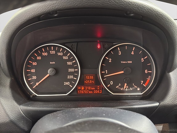 BMW 116i 14 of 17