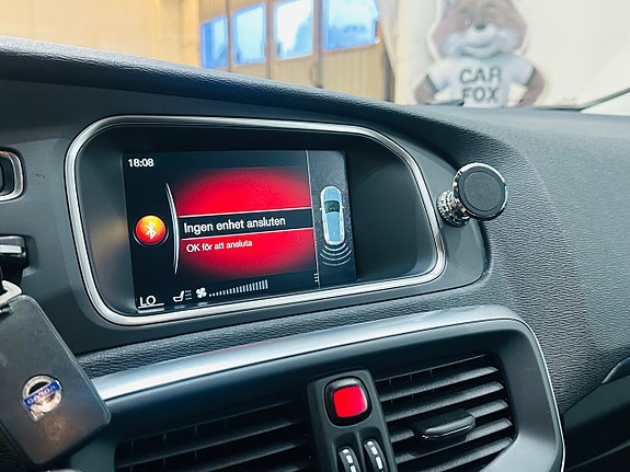 Volvo V40 19 of 20
