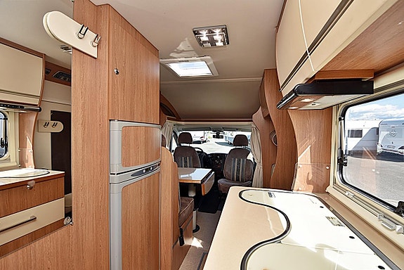 Eura Mobil Profila 680 QB Queenbed 18 of 26
