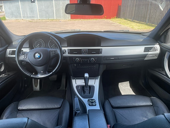 BMW 330d 7 of 7