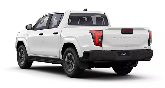 Toyota HiLux 2 of 3