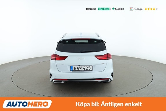 Kia Ceed 4 of 30