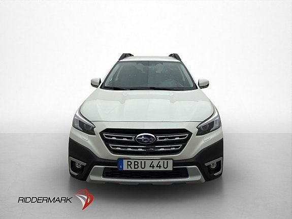 Subaru Outback 2 of 5