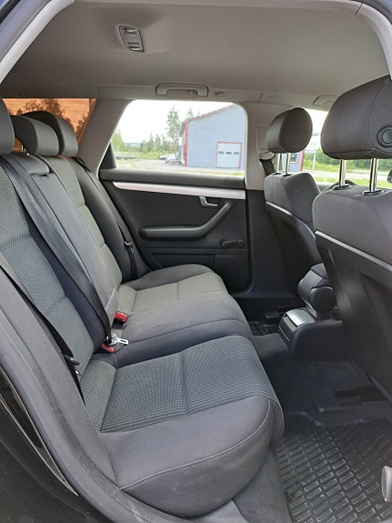 Audi A4 6 of 7