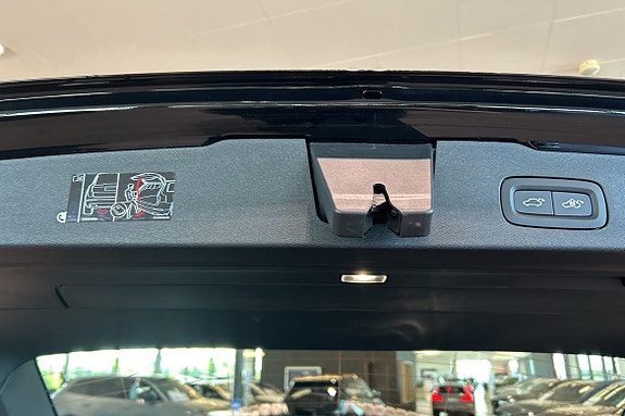 Volvo V60 17 of 30
