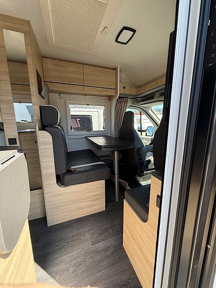 Chausson S697 Sport Line Höga långbäddar, dieselvärmare, vinterpaket med mer! 3 of 5