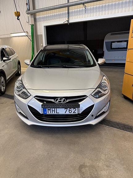 Hyundai i40 3 of 6