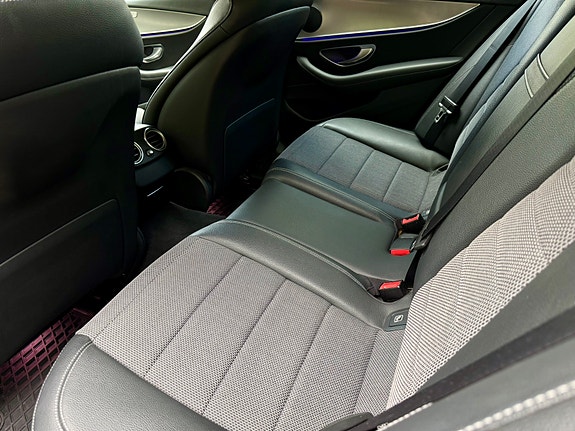 Mercedes-Benz E220 d 7 of 10