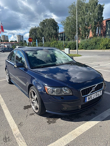 Volvo S40 7 of 10