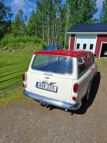 Volvo Amazon 4 of 5