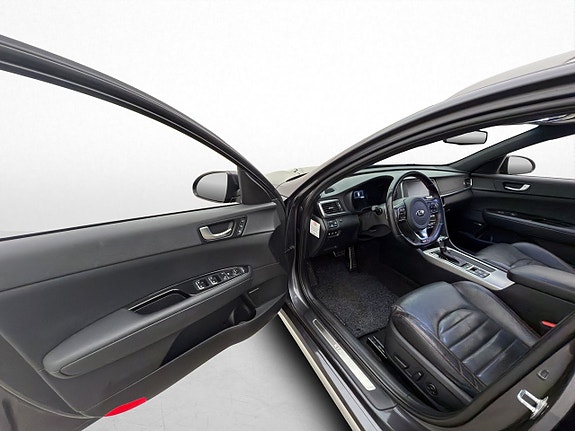 Kia Optima 11 of 30