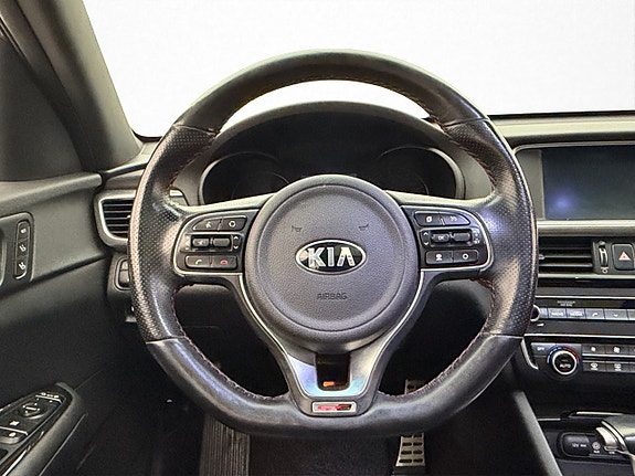 Kia Optima 14 of 30