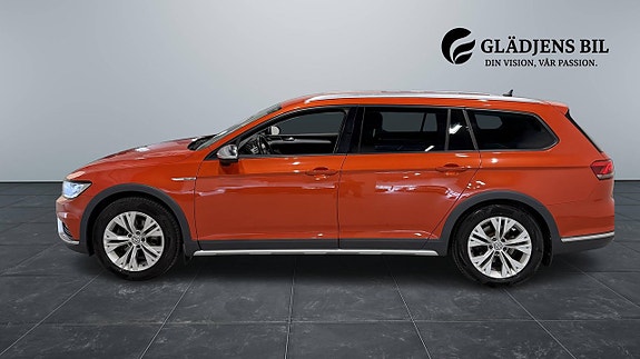 Volkswagen Passat Alltrack 4 of 29