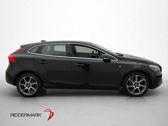 Volvo V40 9 of 30