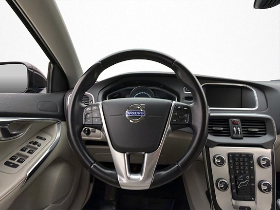 Volvo V40 13 of 30