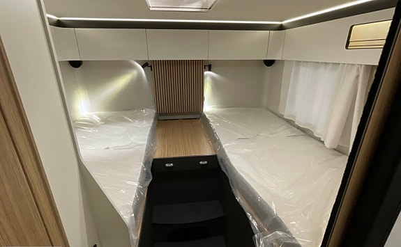 Pilote P720 FGJ selection 4 of 5